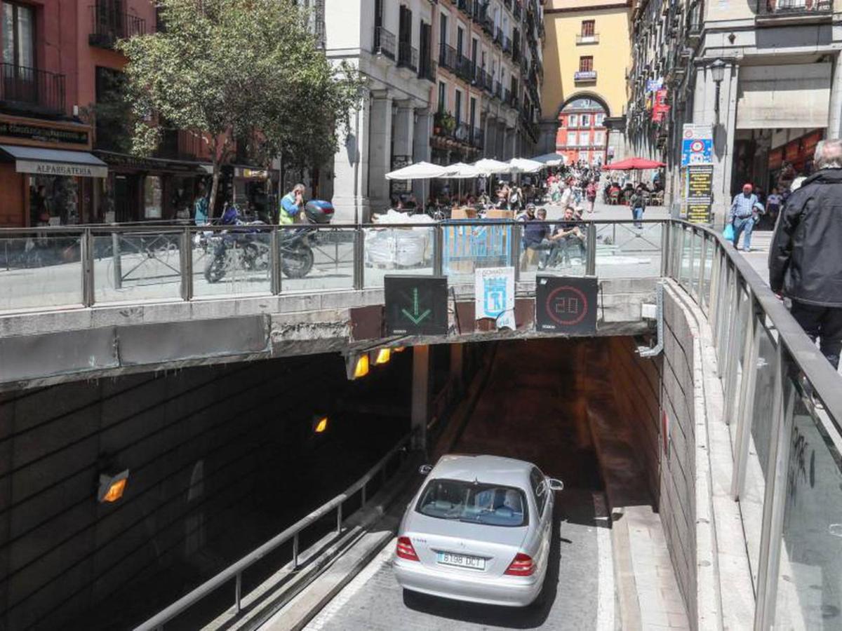 Puerta Del Sol Carretas Apartaments & Rooms Madrid Exterior photo