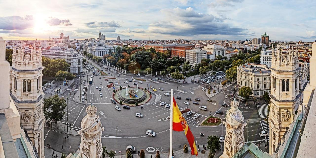 Puerta Del Sol Carretas Apartaments & Rooms Madrid Exterior photo